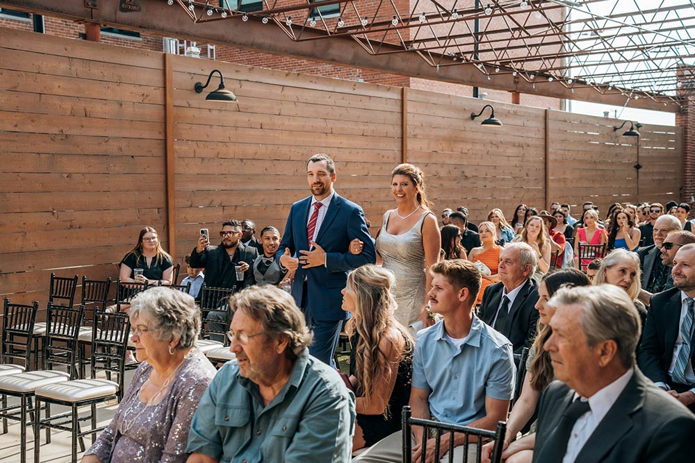 Our-Wedding-Photography-Style-Velvetandvows